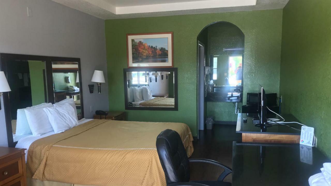 Day N Night Inn Harker Heights Exterior photo